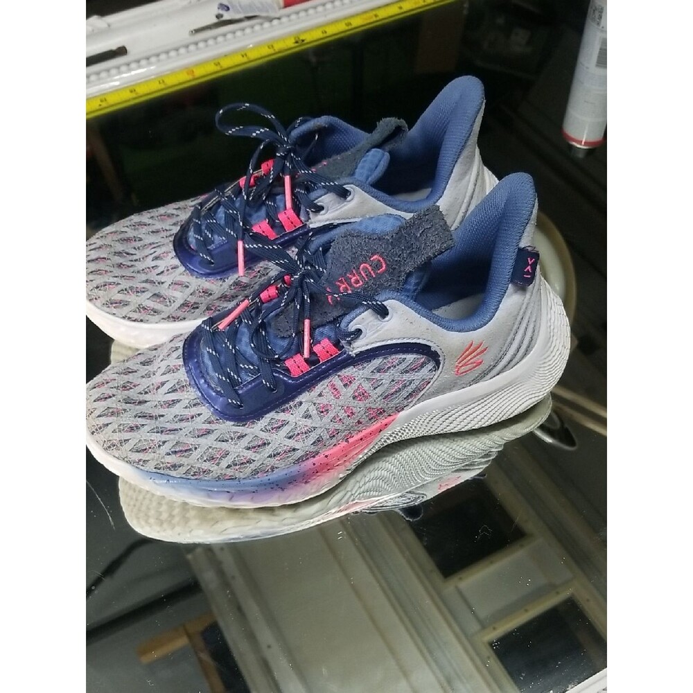 Mens 7.5 Under Armour Curry Flow 9 'Warp The Game Day' sneakers  blue And Pink